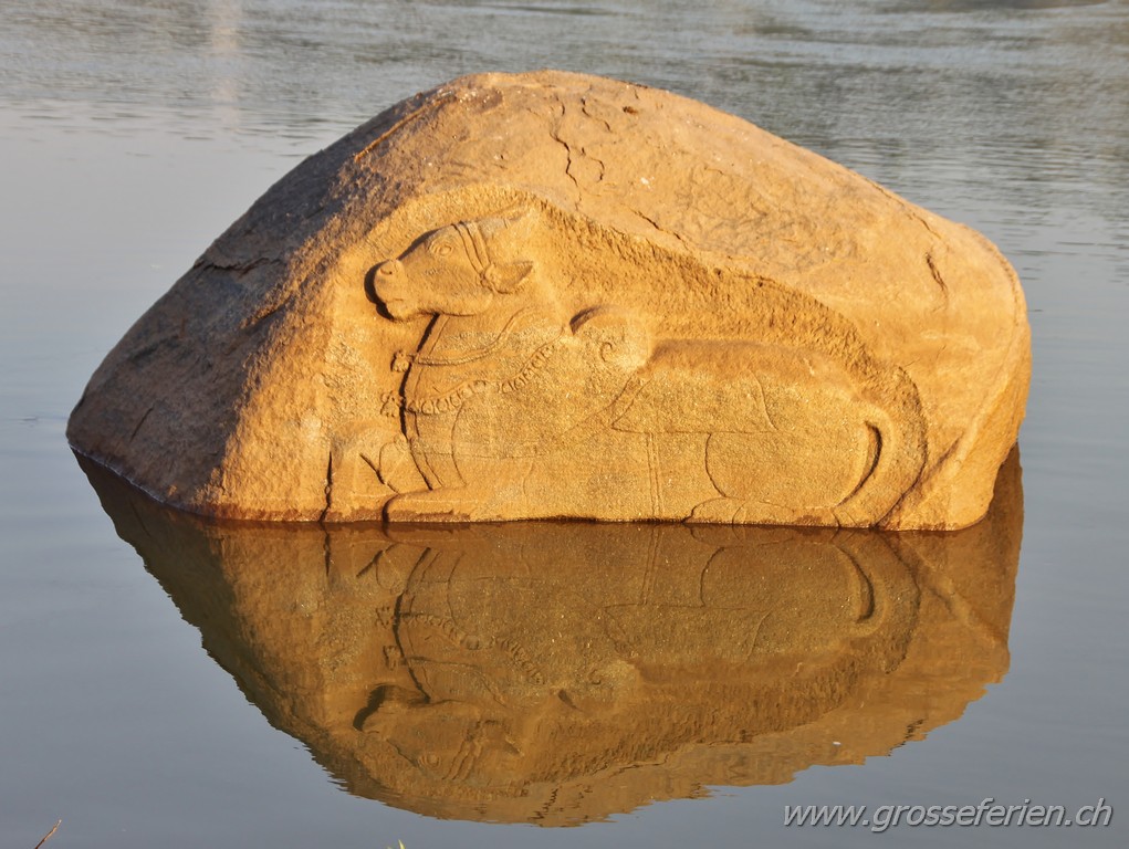 India, Hampi, Stone Cow